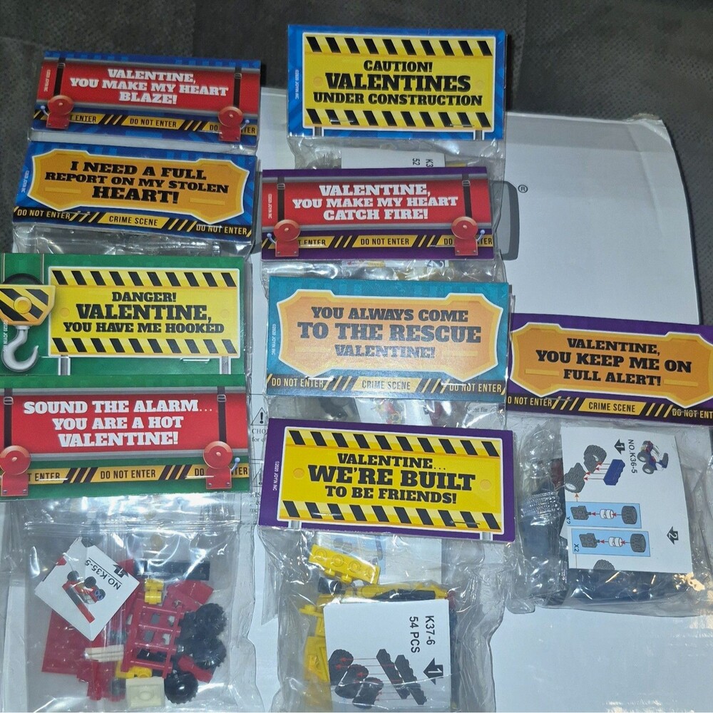 JOYIN Valentine Cards w/ Trucks Building Blocks, 28 Pcs